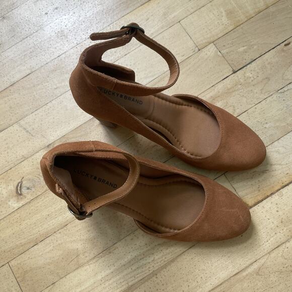 Lucky Brand Kalicia Womens Adjustable Suede Pumps‎ Brown Size US 9M / 40 EUC - Picture 2 of 9